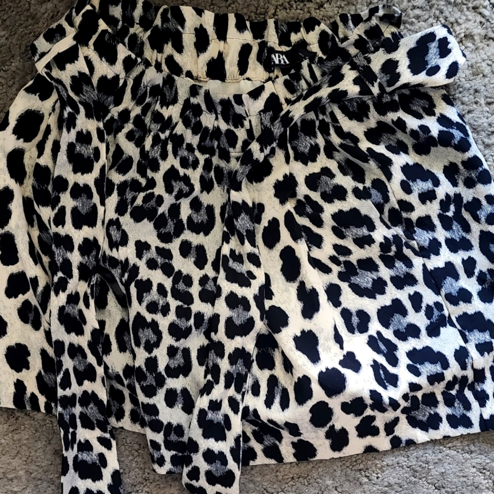 Zara animal print with Elastic waist